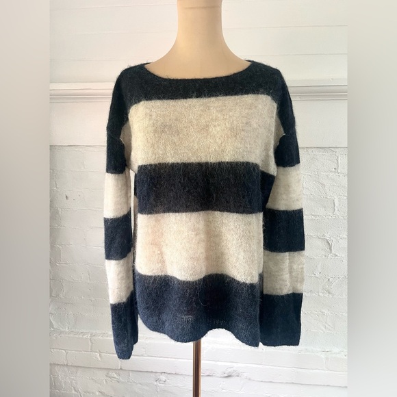 Pam & Gela Sweaters - Pam And Gela Alpaca Blend Blue and Cream Striped Sweater Relaxed Fit Bateau Neck